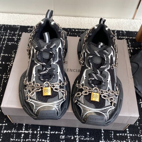 Balenciaga Men's Trainers - Picture 1 of 5